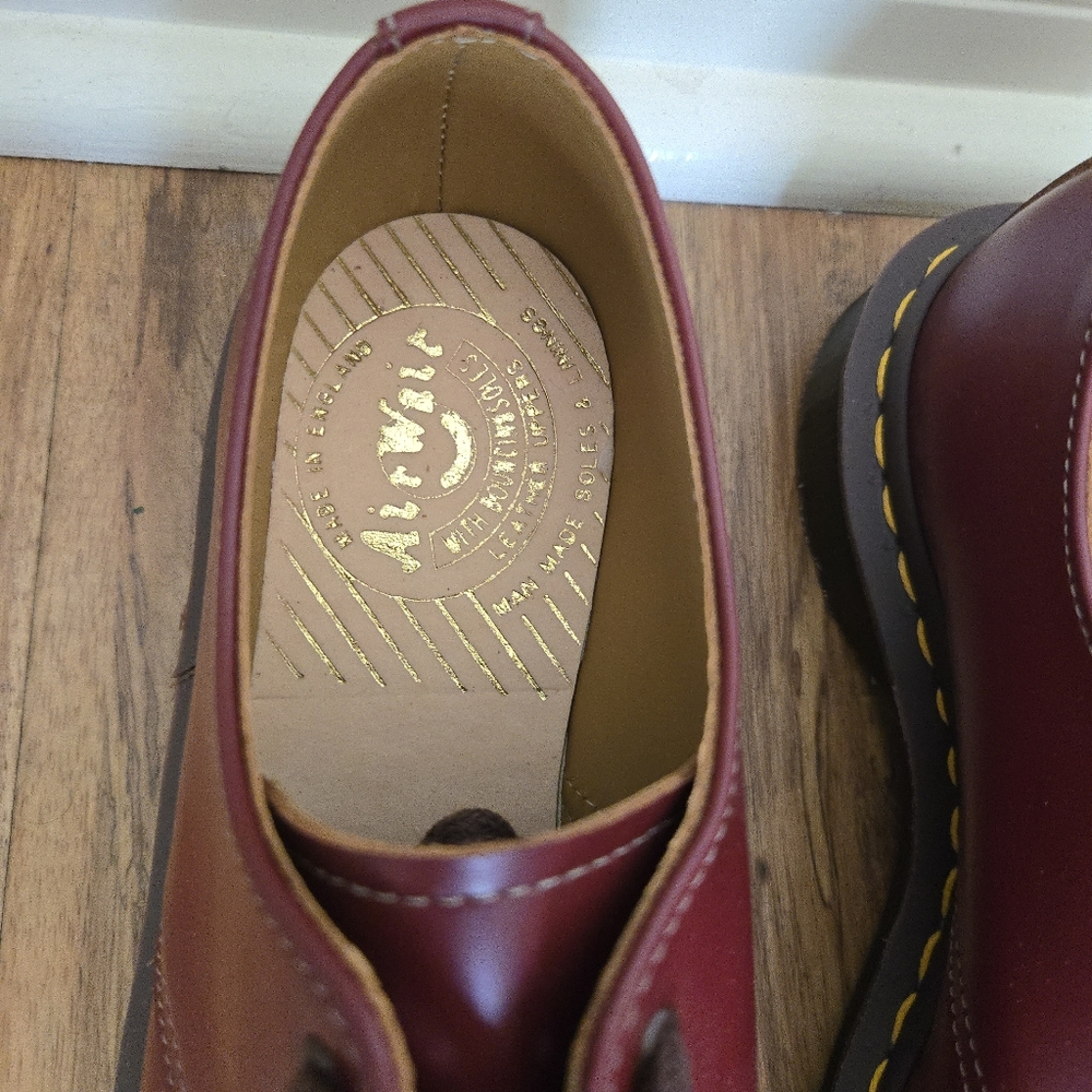 1461 Dr. Marten Women 6 Vintage Made in England Leather Oxford Red Shoes 112025 - Picture 4 of 10